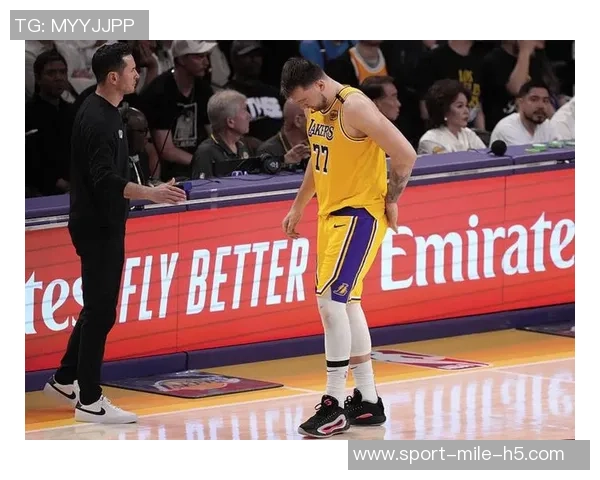 戈贝尔强调每场比赛对季后赛的重要性防守精神是球队生存之道